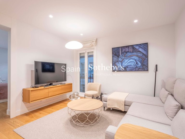 Apartment for Sale in Madrid, Madrid 28