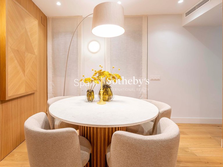 Apartment for Sale in Madrid, Madrid 8
