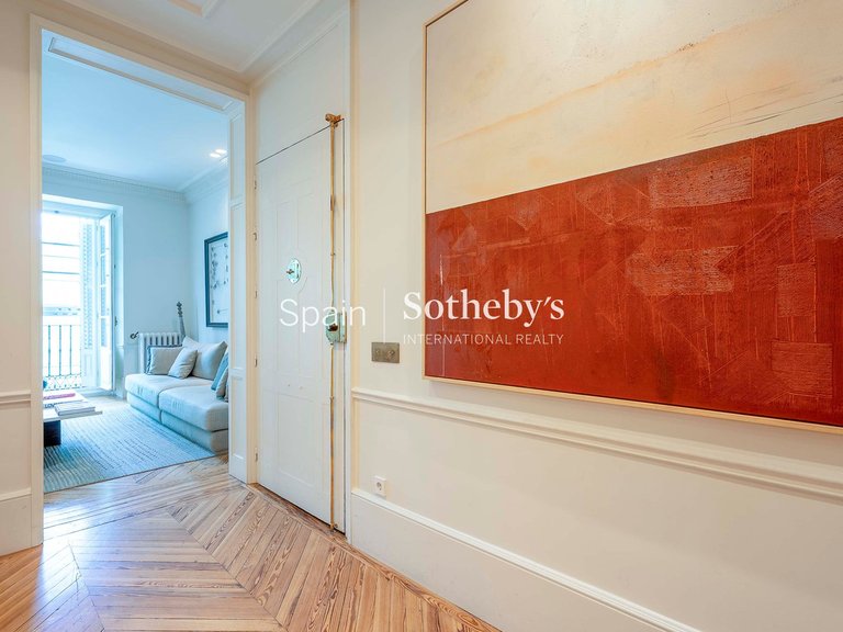 Apartment for Sale in Madrid, Madrid 17