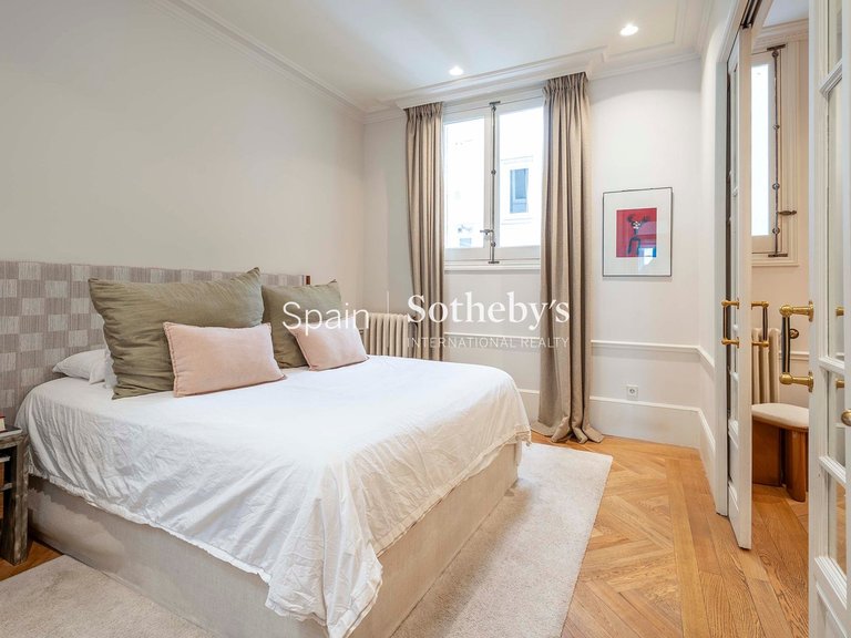 Apartment for Sale in Madrid, Madrid 44