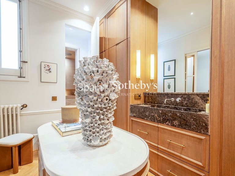 Apartment for Sale in Madrid, Madrid 45