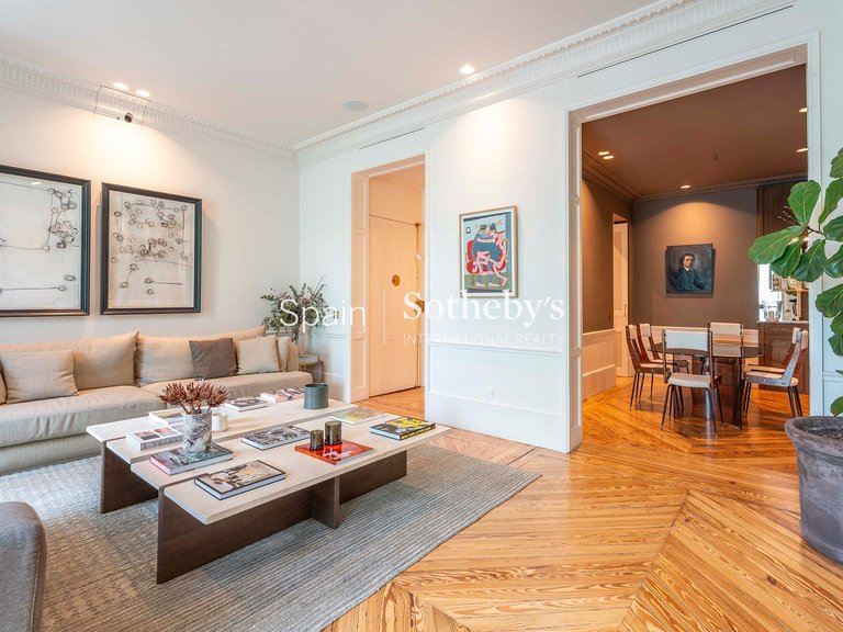 Apartment for Sale in Madrid, Madrid 2