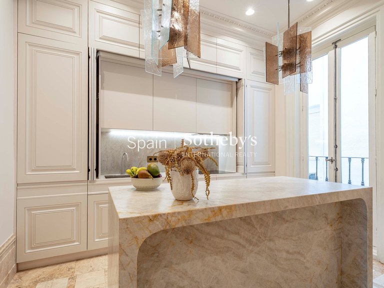 Apartment for Sale in Madrid, Madrid 35