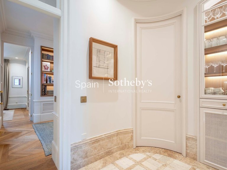 Apartment for Sale in Madrid, Madrid 29