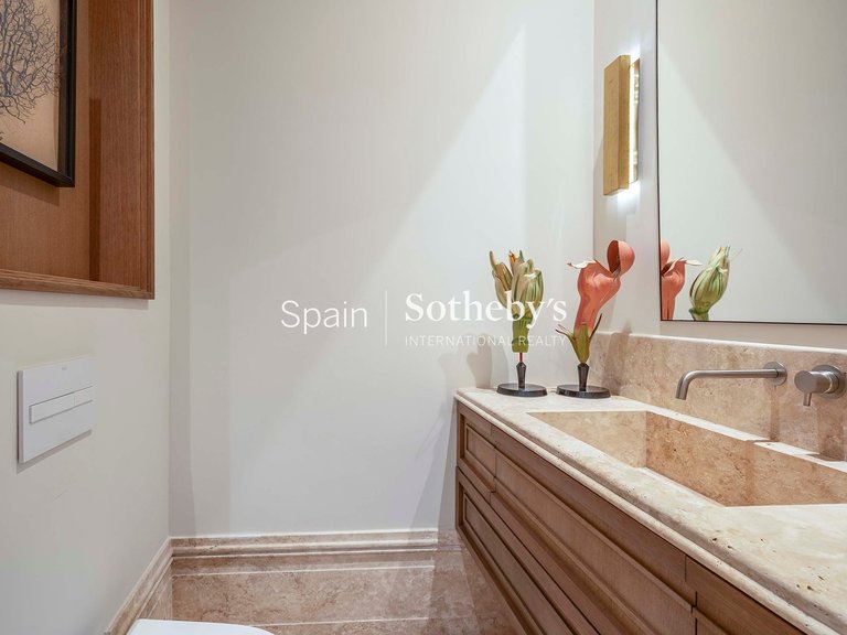 Apartment for Sale in Madrid, Madrid 23