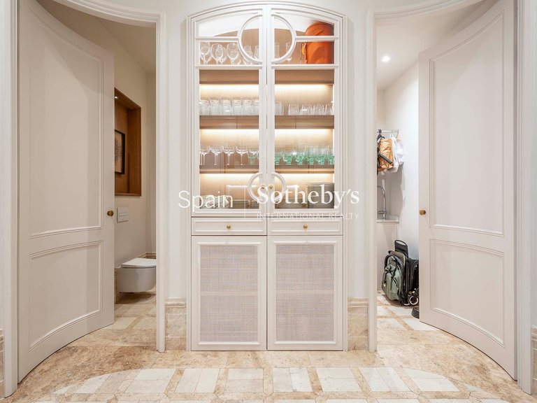 Apartment for Sale in Madrid, Madrid 25