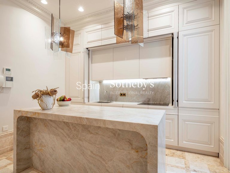 Apartment for Sale in Madrid, Madrid 28