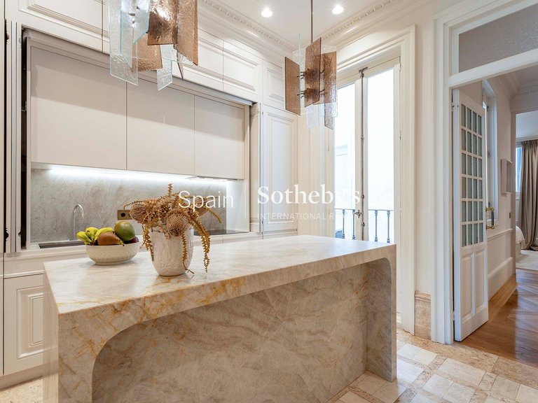 Apartment for Sale in Madrid, Madrid 10