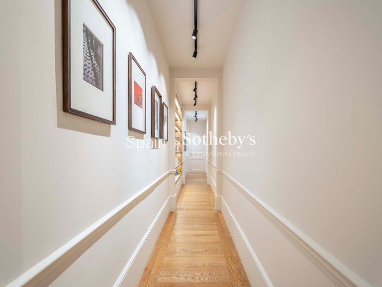 Apartment for Sale in Madrid, Madrid 40