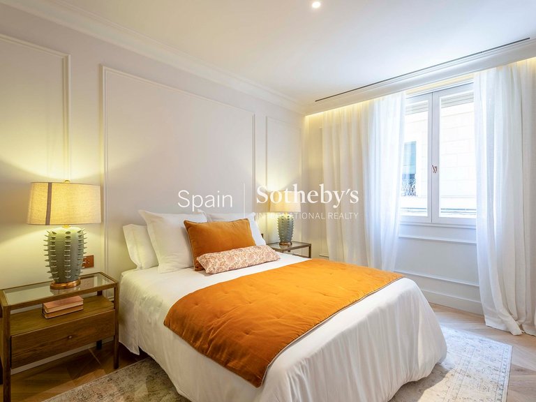 Apartment for Sale in Madrid, Madrid 41
