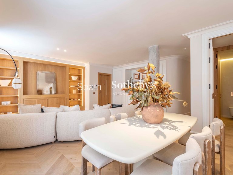 Apartment for Sale in Madrid, Madrid 2
