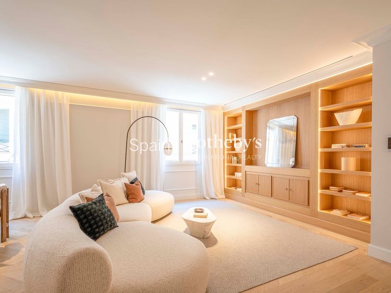 Apartment for Sale in Madrid, Madrid 20