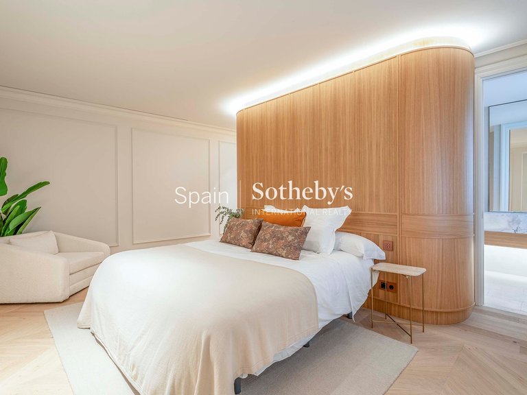 Apartment for Sale in Madrid, Madrid 28