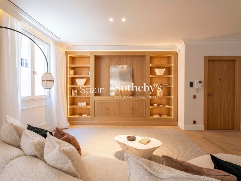 Apartment for Sale in Madrid, Madrid 1