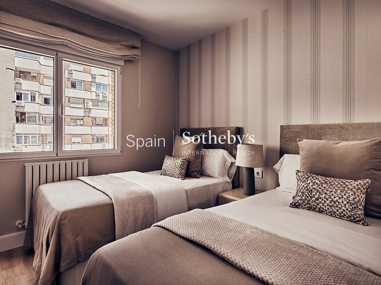 Apartment for Sale in Madrid, Madrid 23