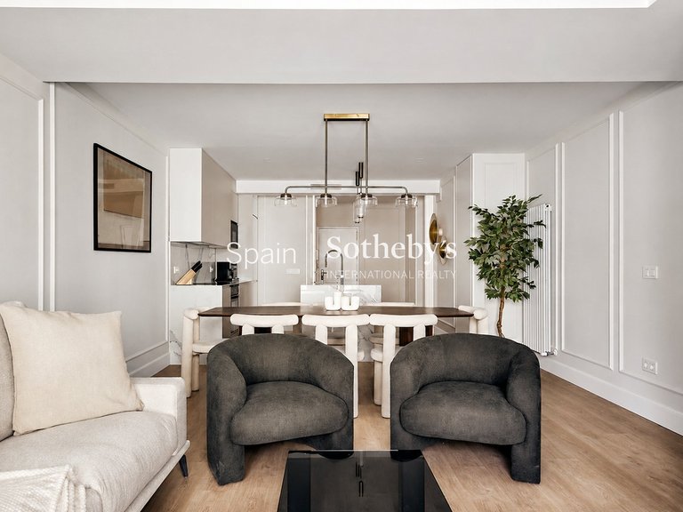 Apartment for Sale in Madrid, Madrid 2