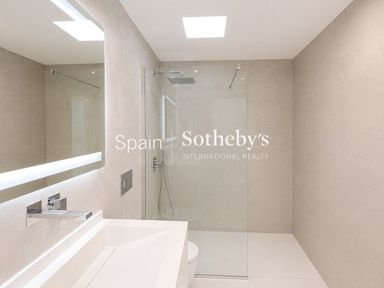 Town House for Sale in Adeje, Tenerife 30