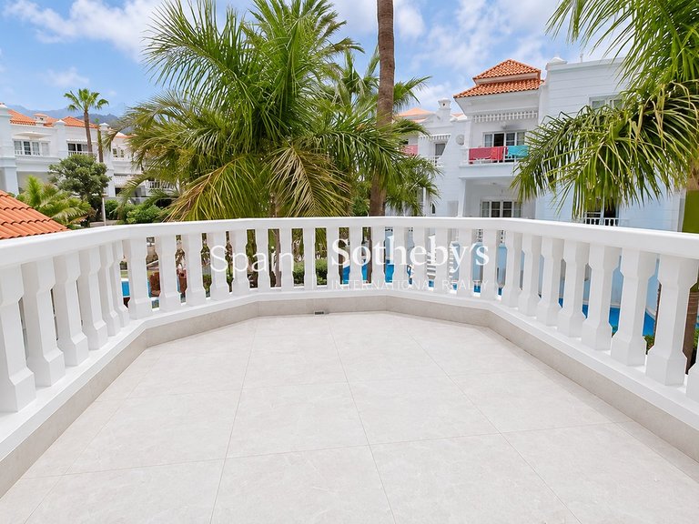 Town House for Sale in Adeje, Tenerife 32