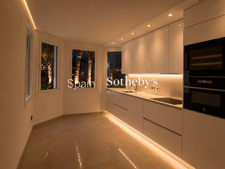 Town House for Sale in Adeje, Tenerife 39