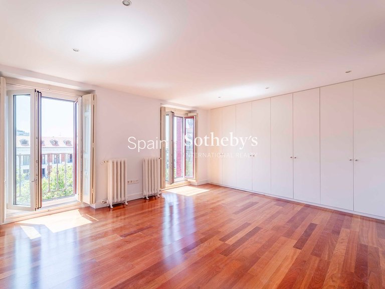 Apartment for Rent in Madrid, Madrid 9