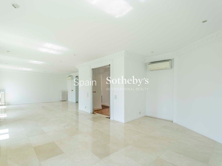 Apartment for Rent in Madrid, Madrid 6
