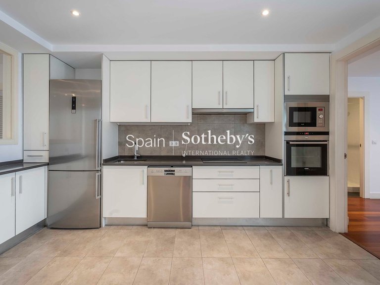 Apartment for Rent in Madrid, Madrid 24