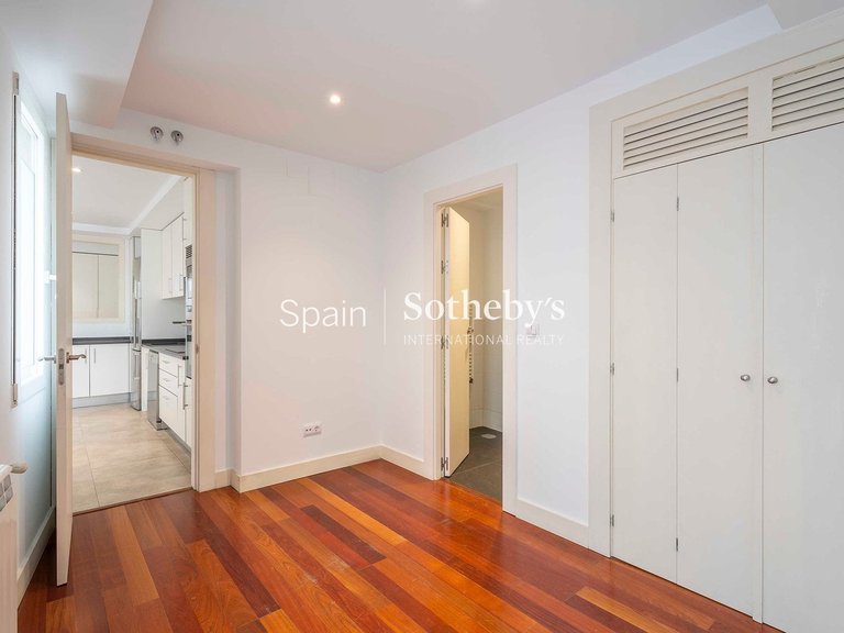 Apartment for Rent in Madrid, Madrid 10
