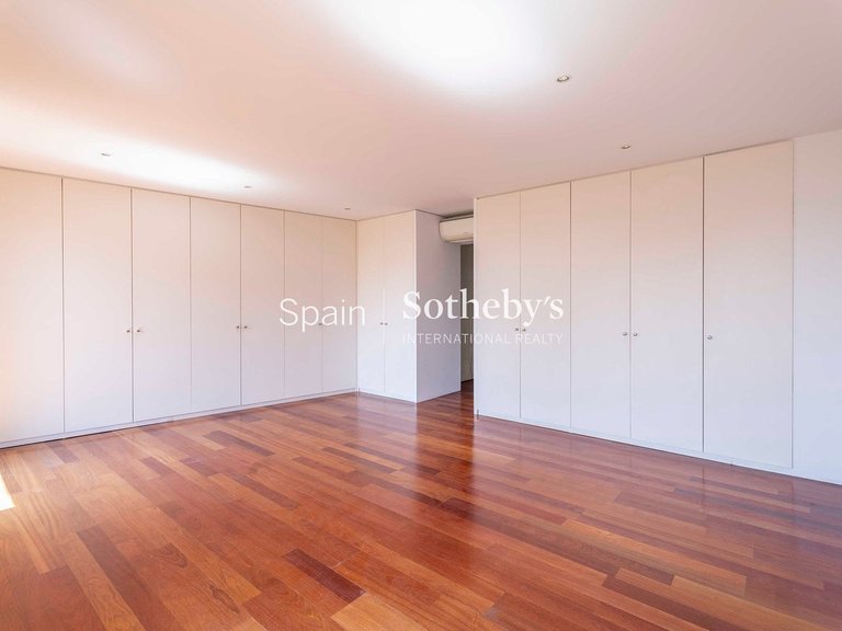 Apartment for Rent in Madrid, Madrid 19
