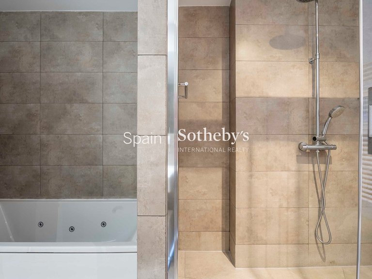 Apartment for Rent in Madrid, Madrid 27