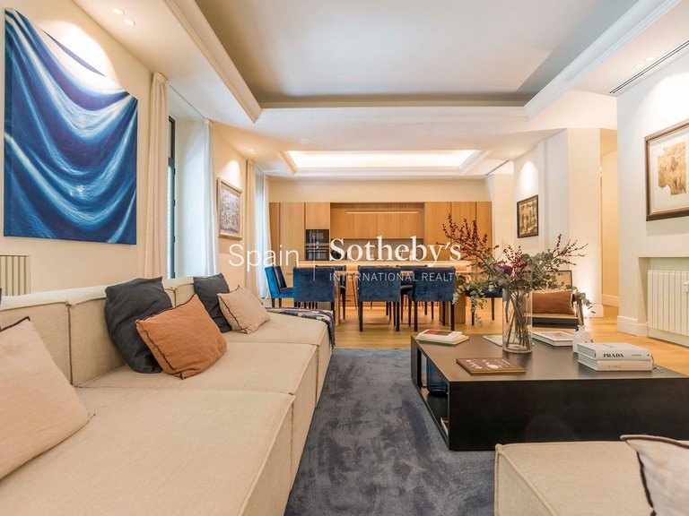 Apartment for Sale in Madrid, Madrid 12