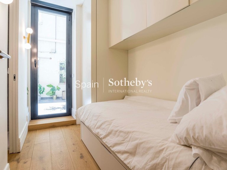 Apartment for Sale in Madrid, Madrid 34