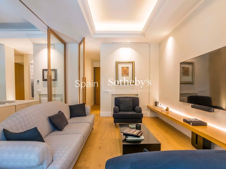 Apartment for Sale in Madrid, Madrid 15