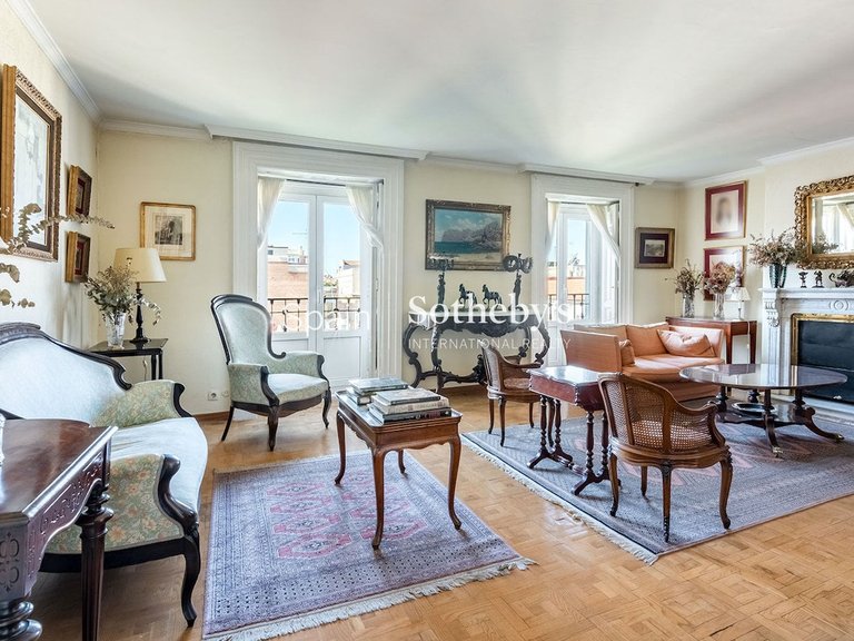 Apartment for Sale in Madrid, Madrid 2