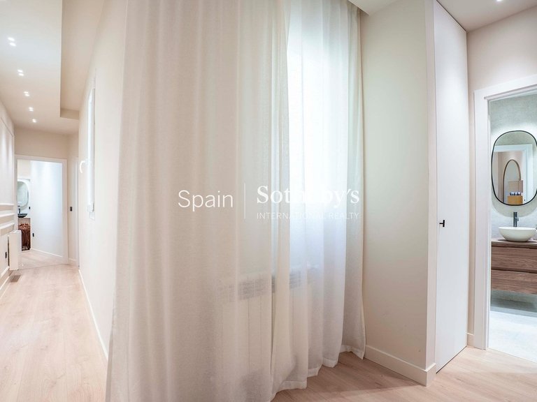 Apartment for Sale in Madrid, Madrid 39