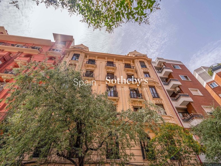 Apartment for Sale in Madrid, Madrid 35