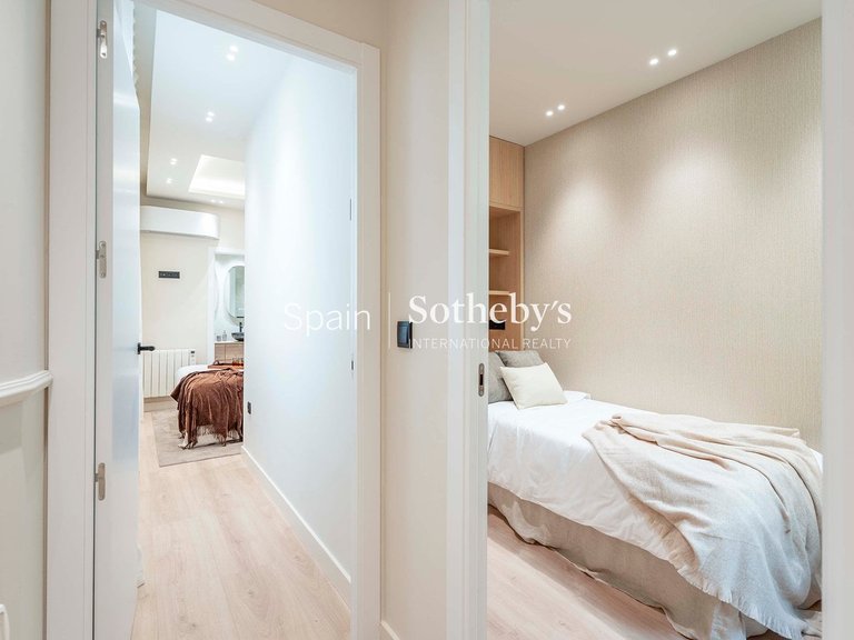 Apartment for Sale in Madrid, Madrid 40