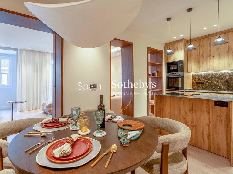 Apartment for Sale in Madrid, Madrid 11