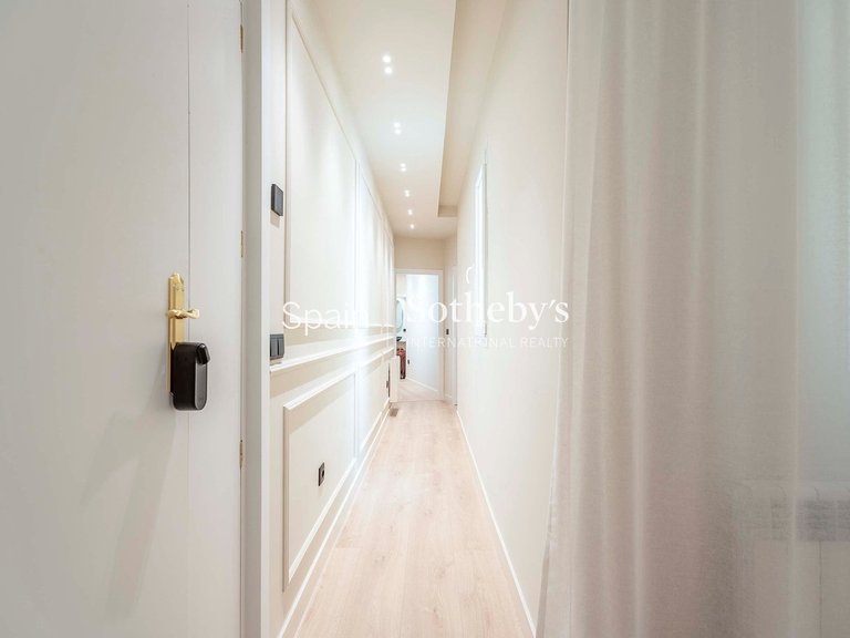Apartment for Sale in Madrid, Madrid 42
