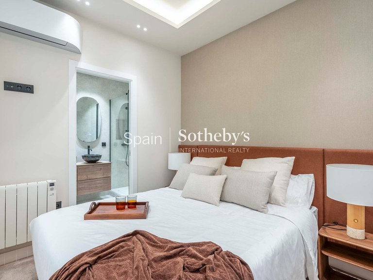Apartment for Sale in Madrid, Madrid 27