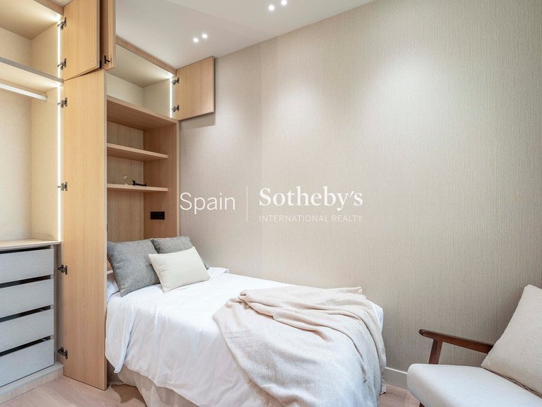 Apartment for Sale in Madrid, Madrid 43