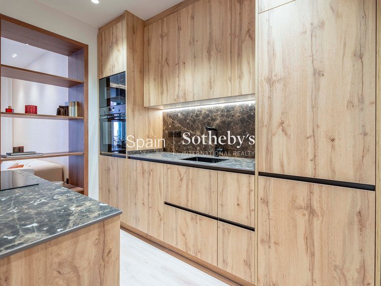 Apartment for Sale in Madrid, Madrid 21