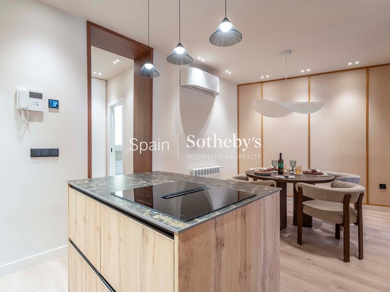 Apartment for Sale in Madrid, Madrid 14
