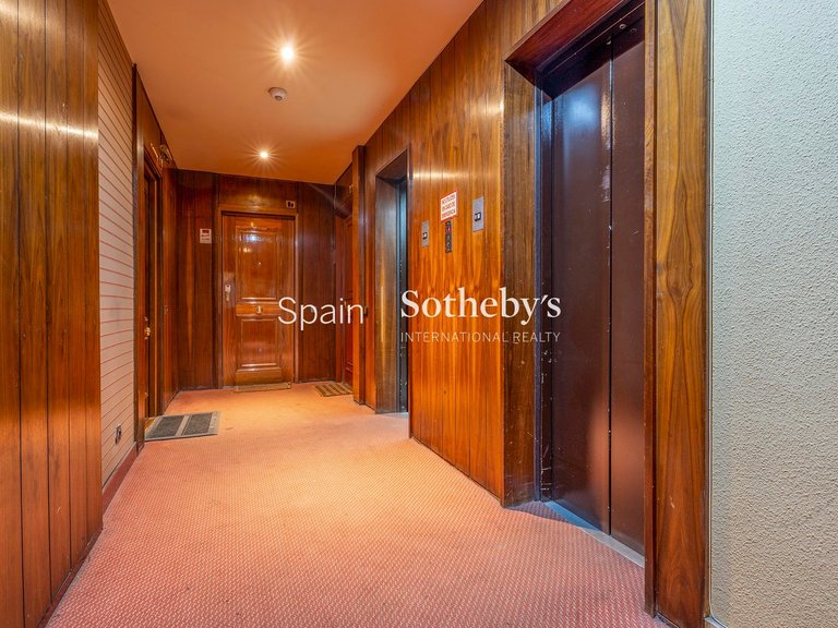 Apartment for Sale in Madrid, Madrid 22