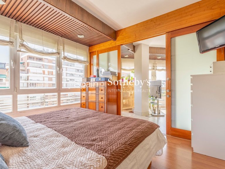 Apartment for Sale in Madrid, Madrid 11