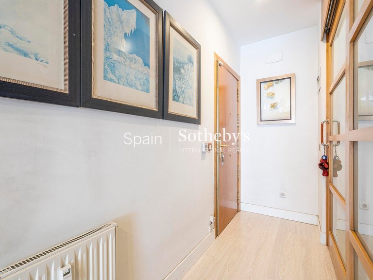 Apartment for Sale in Madrid, Madrid 18