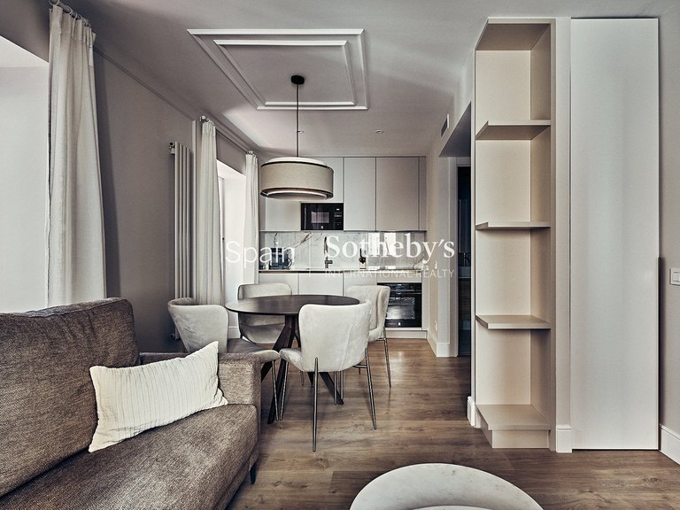 Apartment for Sale in Madrid, Madrid 4