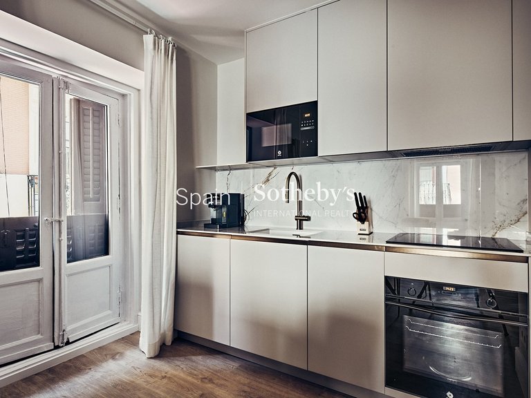 Apartment for Sale in Madrid, Madrid 9
