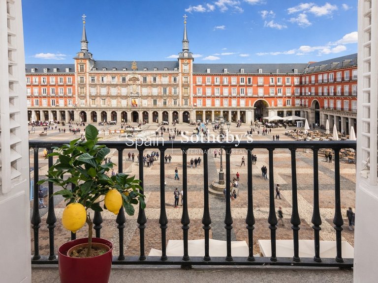 Apartment for Sale in Madrid, Madrid 12