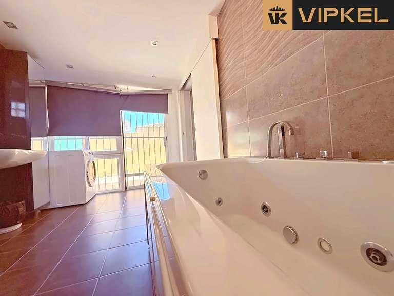 Villa for Sale in Arona, Tenerife 34