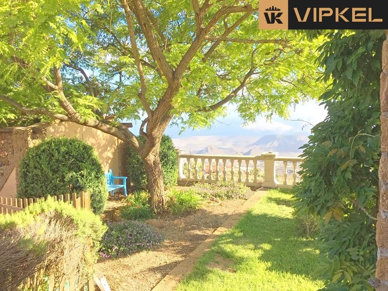 Villa for Sale in Arona, Tenerife 18